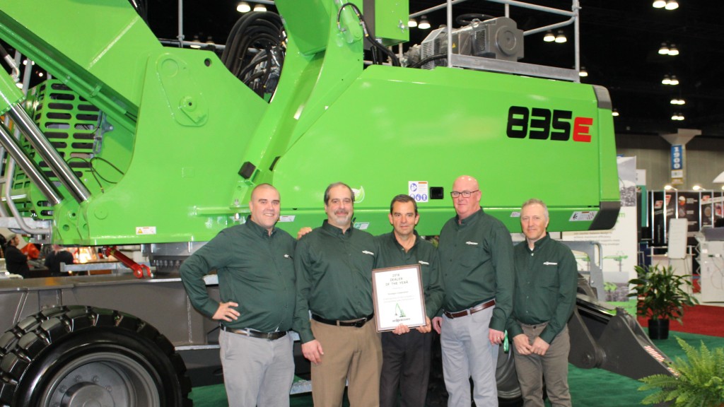 Stephen Davison (SENNEBOGEN), Constantino Lannes (SENNEBOGEN), Jerry Beaulieu (SENNEBOGEN), Paul George (Strongco) and Steve Diloretto (Strongco)