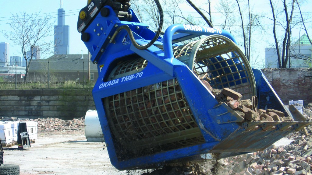 Screen C&D debris with Okada's TMB buckets