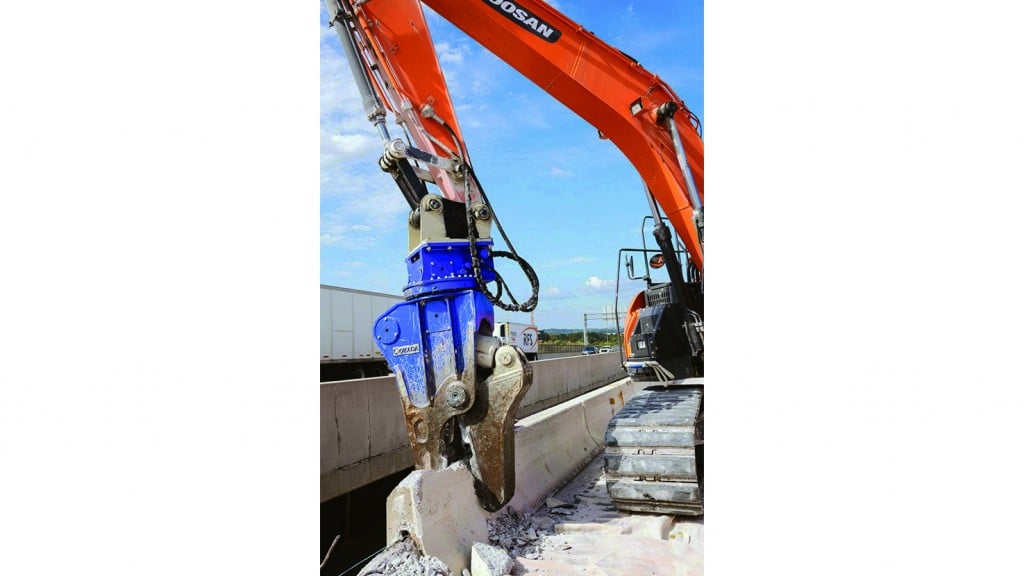 Okada rotating pulverizer boasts exceptional concrete crushing ability