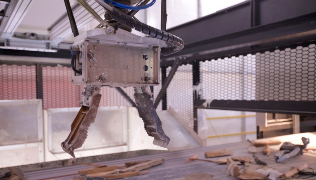 First ZenRobotics AI-powered sorting system operational in California at Zanker Recycling