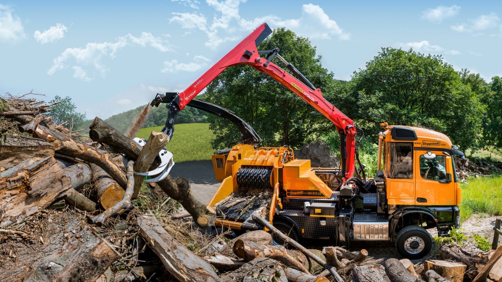 Doppstadt’s DH 812 LD precision chipper: for demanding tasks in the field – be it along roads, in parks, woods or forests.