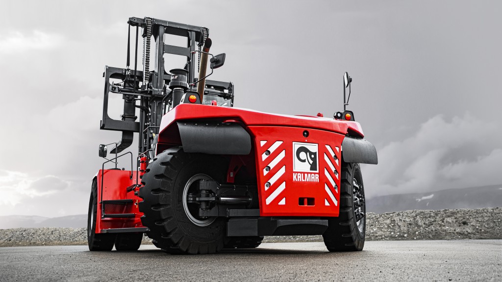 New heavy forklift from Kalmar optimizes driving experience