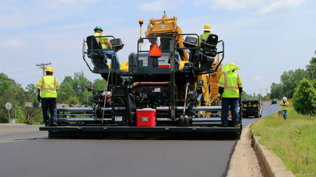 Bomag introduces new pavers and cold planers at Innovation Days