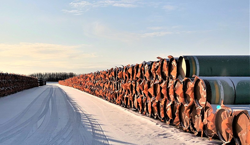 pipes lined up for pipeline production pipes lined up for pipeline production