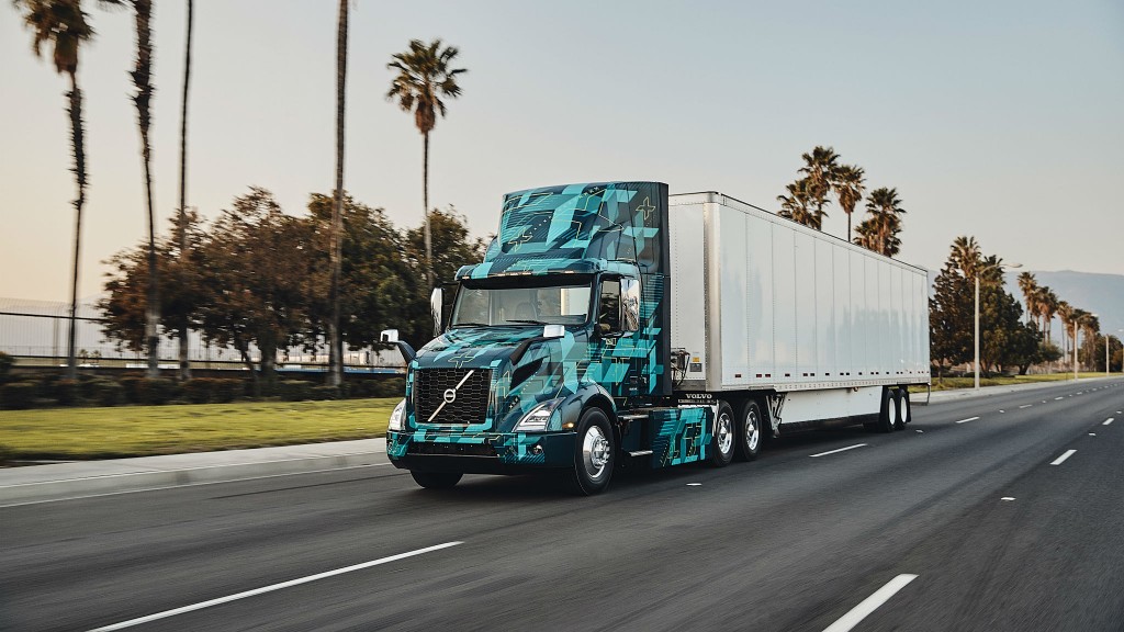 Volvo Trucks North America demonstrates all-electric VNR models