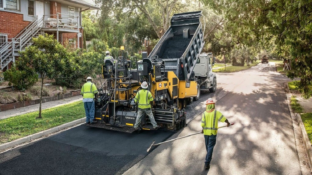 Volvo to release two new asphalt pavers at CONEXPO-CON/AGG 2020