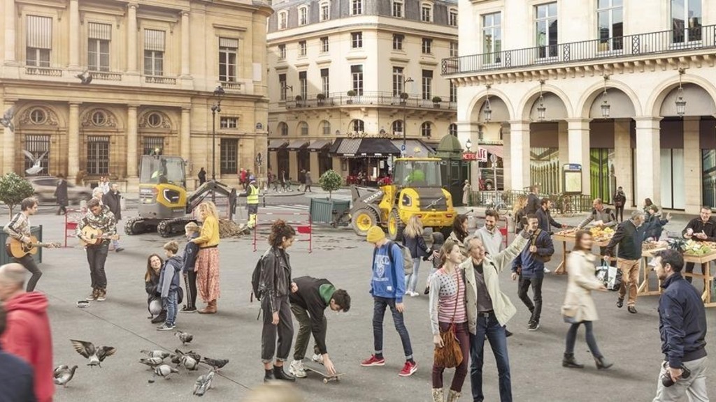 Watch: How quiet is an electric excavator?