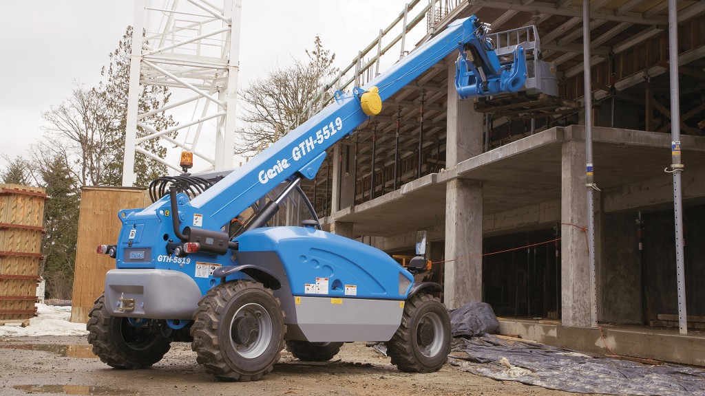 Big flexibility in a small package: in-depth on compact telehandlers