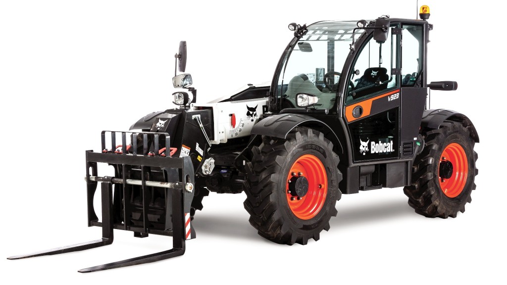 Bobcat V923 telehandler