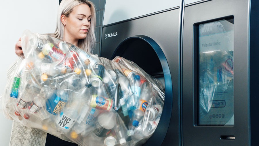 Reverse vending solution lets users return over 100 drink containers in one go