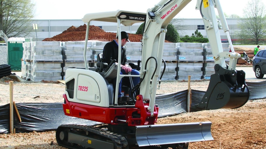 Takeuchi expands earthmoving lineup with new excavator and updated CTL