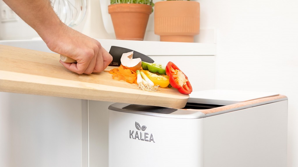 Nature and technology unite to turn food waste into odourless, fast compost