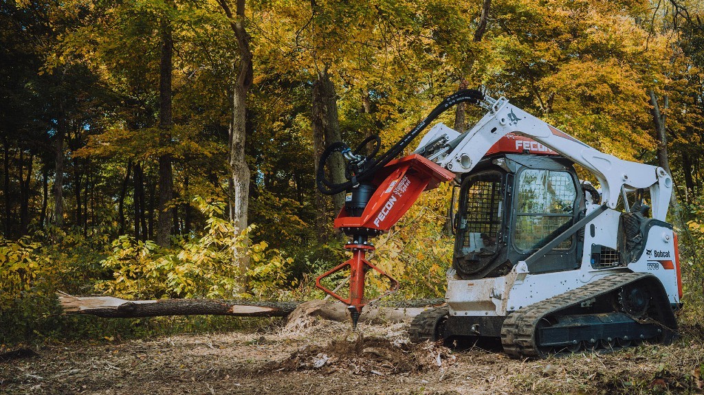 Stump grinder from Fecon removes stumps in half the time