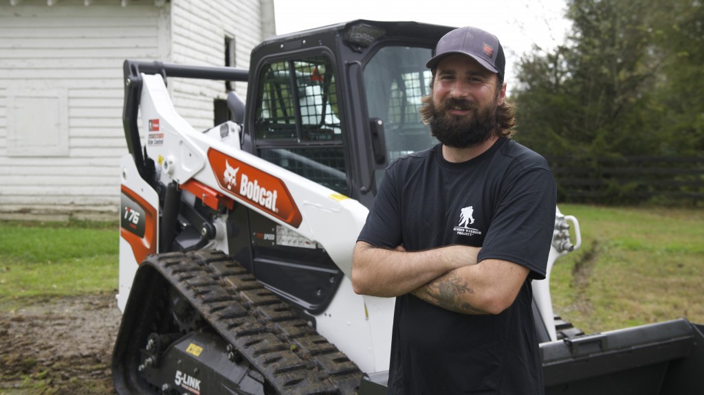 Doosan Bobcat and Wounded Warrior Project present U.S. Army veteran with new compact track loader