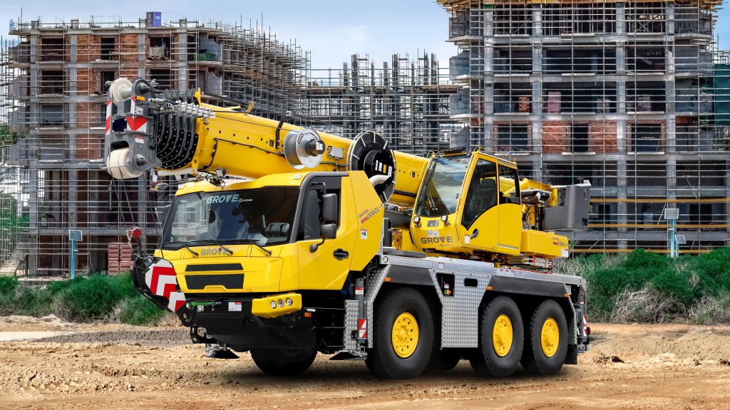 Manitowoc introduces enhanced driver’s cab on Grove three-axle all-terrain cranes