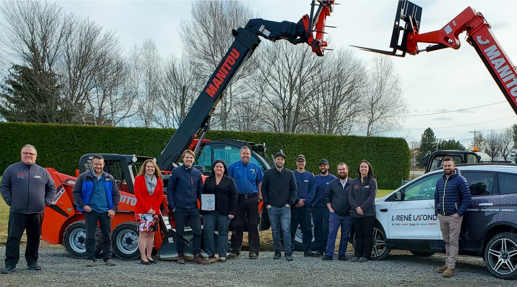 J. Rene Lafond receives Top Dealer award from Manitou Group