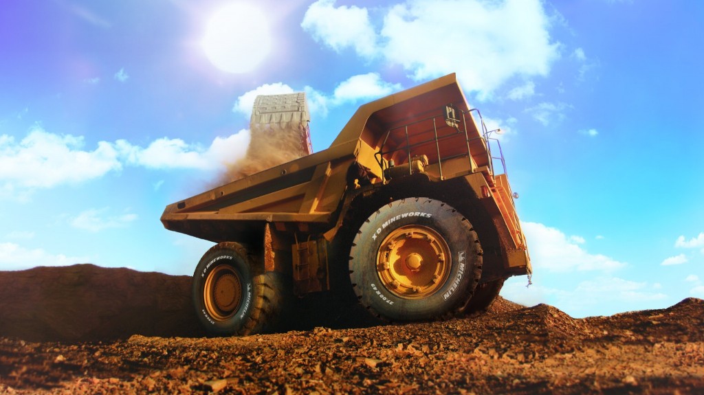 Michelin introduces new 49-inch tire for 100-ton mining and quarry dump trucks.