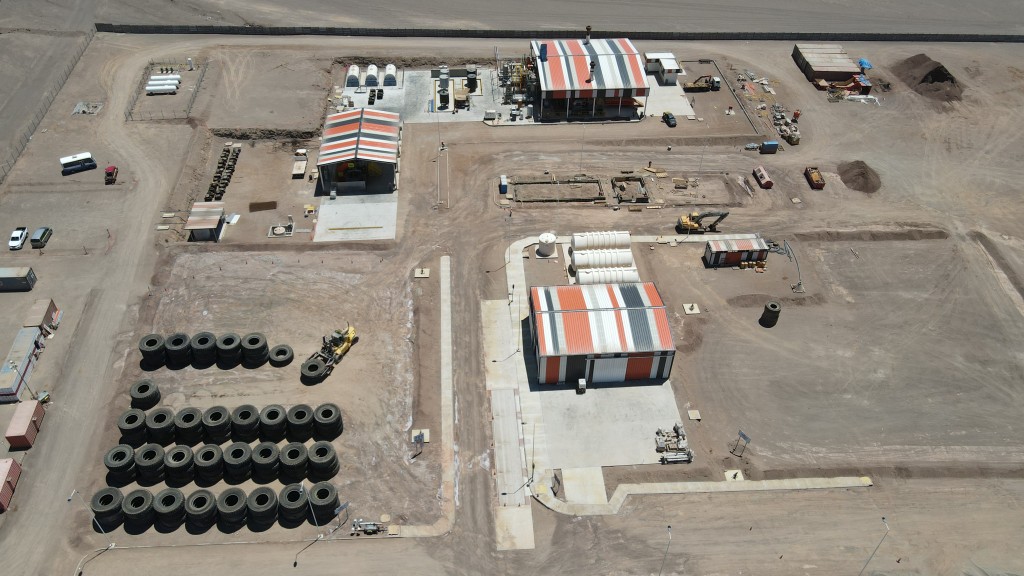 aerial view of the kal tire Chile recycling facility