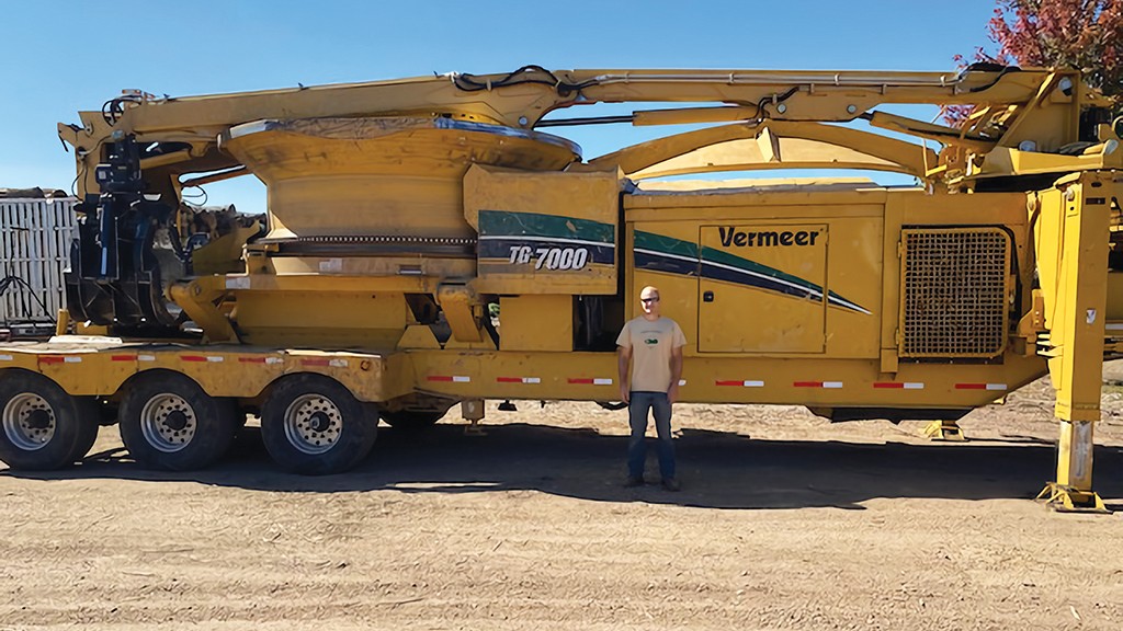 According to Ben Dubbe, Vermeer tub grinders have helped the Pine Products team increase production rates while improving overall quality of their mulch.