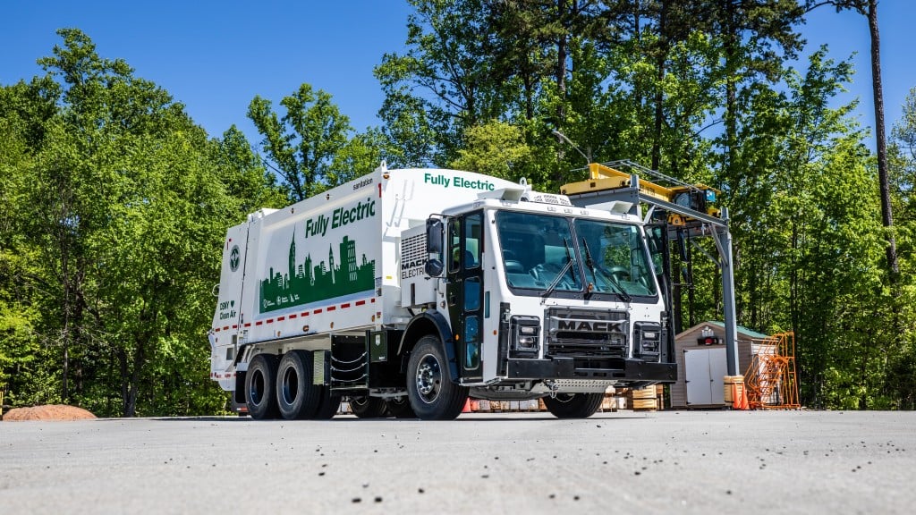 Mack LR Electric truck