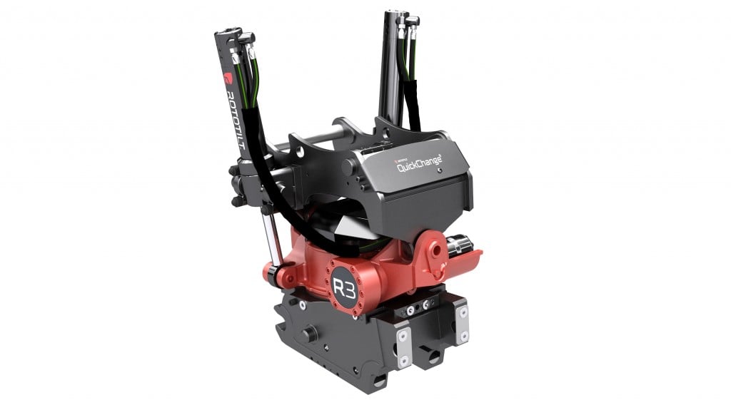 Rototilt expands line of  quick coupler systems to include compact machines