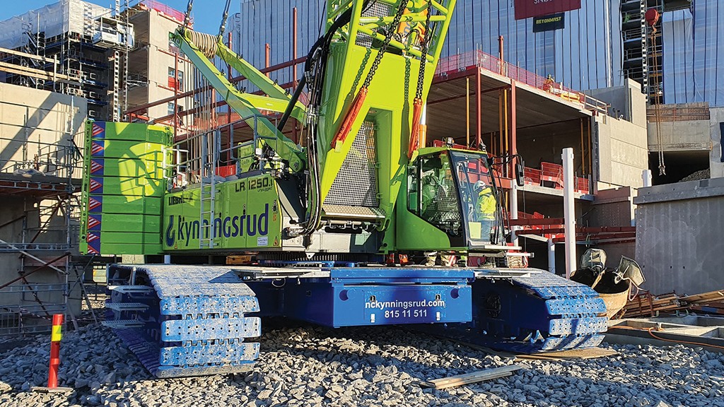 Liebherr battery-powered crawler crane on job site