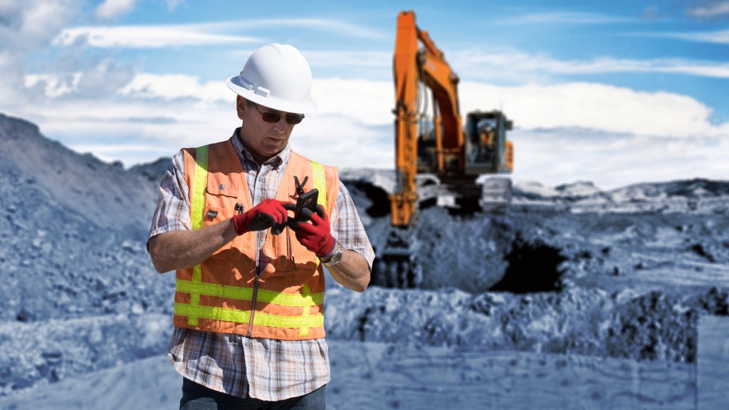 A worker connects to ZXLink through their smartphone