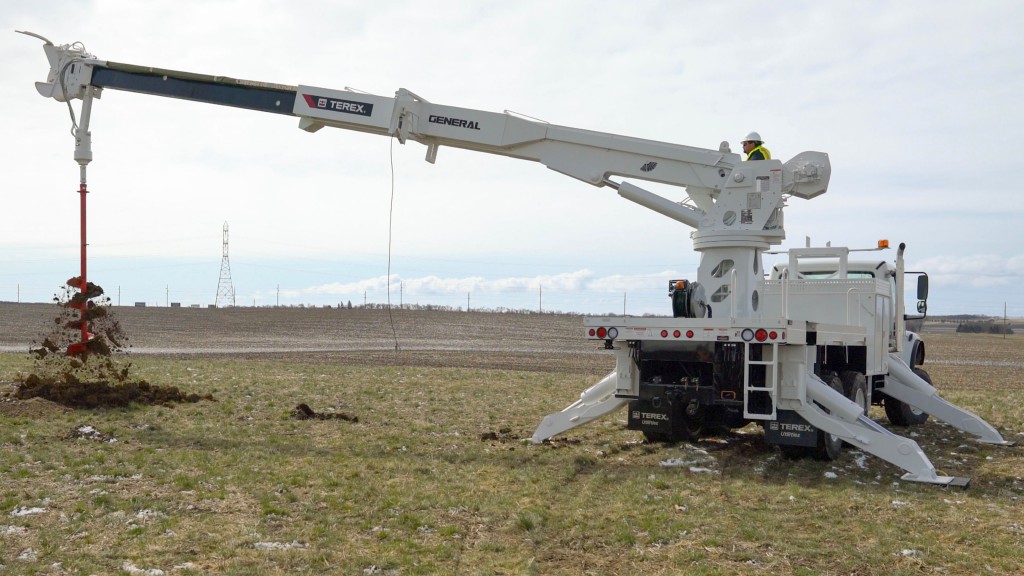 A General 65 MAX digger derrick on the jobsite