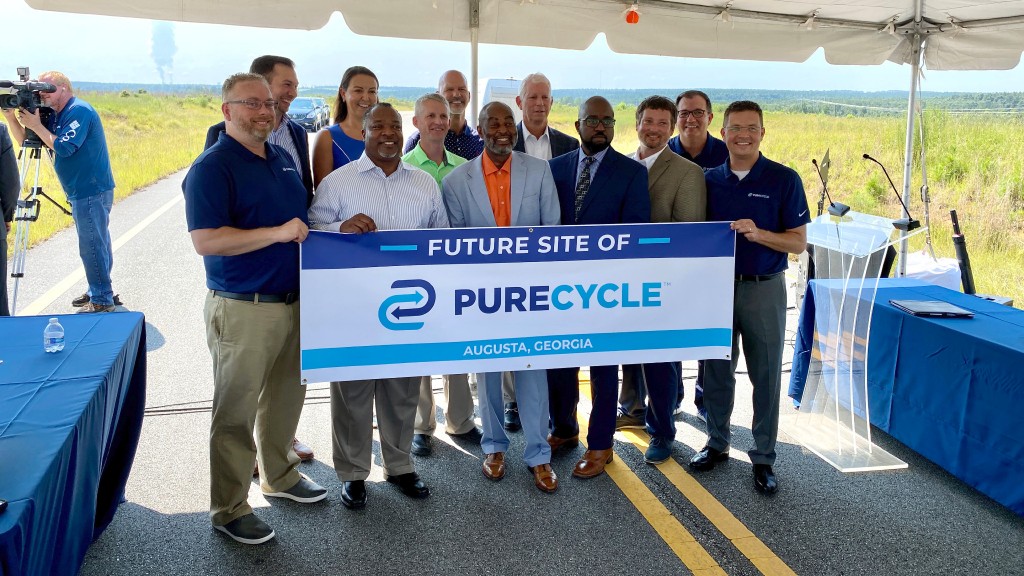 PureCycle and the Augusta Economic Development Authority employees pose for a photo.
