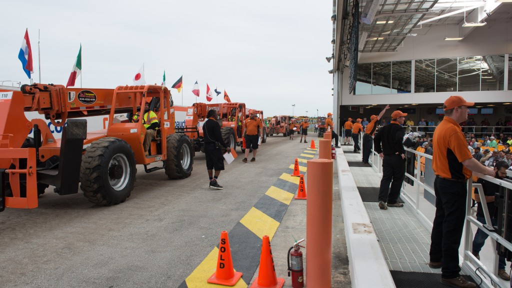 Telescopic handlers at auction