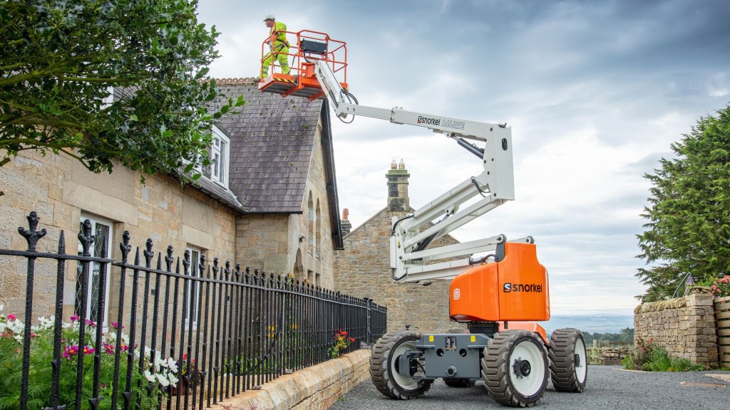 Snorkel's first lithium-ion battery boom lift