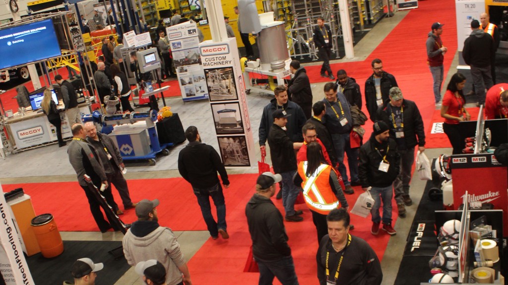 People walk aroudn the Canadian Concrete Expo floor