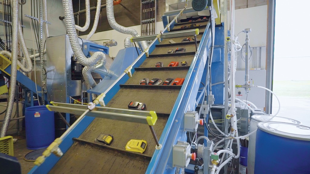 Batteries move up a conveyor