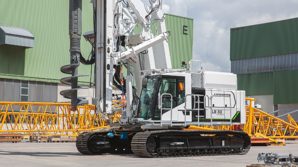 (VIDEO) Liebherr electrifies two crawler cranes, drill rigs, and piling rigs