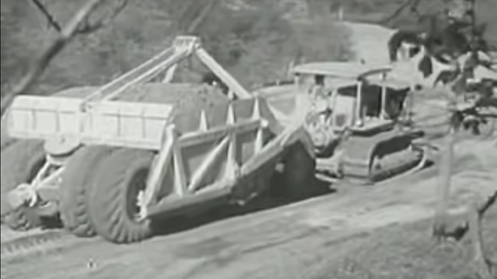 (VIDEO) A vintage view from 1948 on highway construction methods