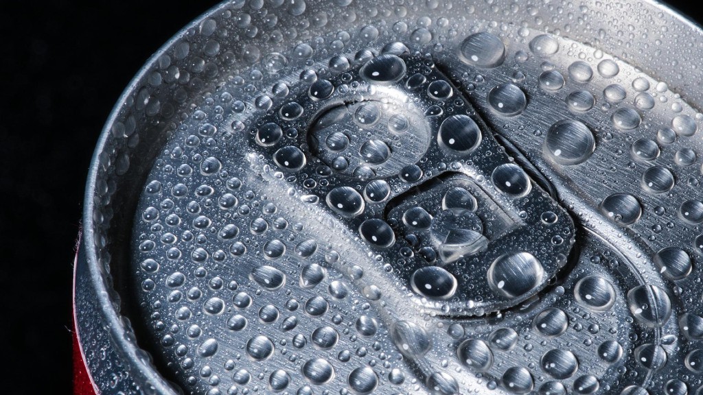 An aluminum can with bubbles of water on the lid