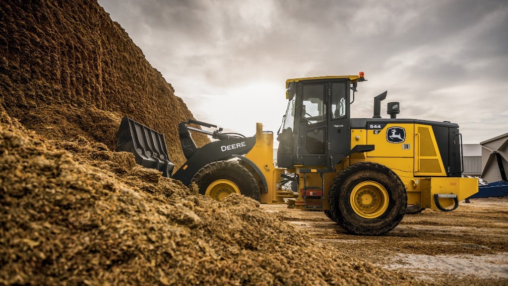 Two wheel loaders expand John Deere's performance tiering options in North America