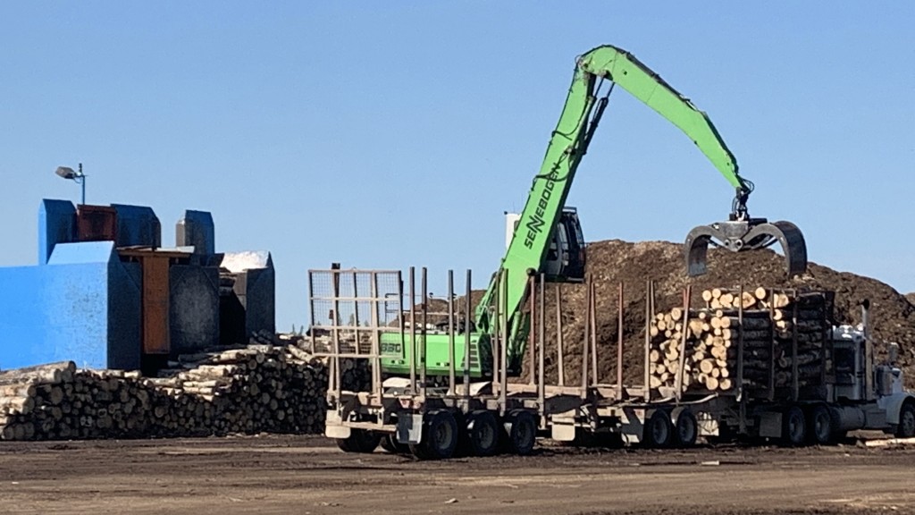 Preventive maintenance program increases log loader uptime at Mountainside Unloading