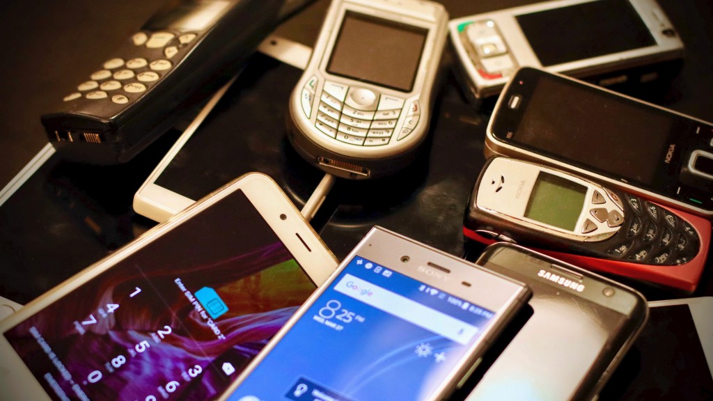 Mobile phones are stacked in a pile