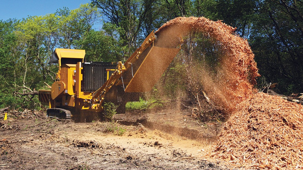 The Vermeer HG6800TX horizontal grinder is engineered to produce large volumes of ground material.