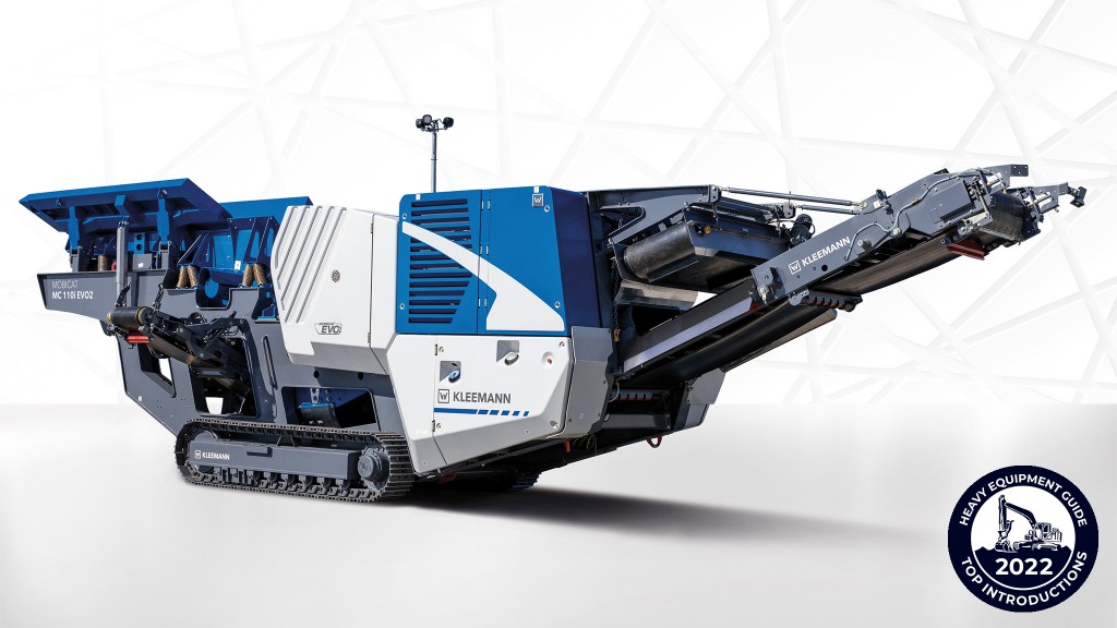 A jaw crusher is parked on a white background