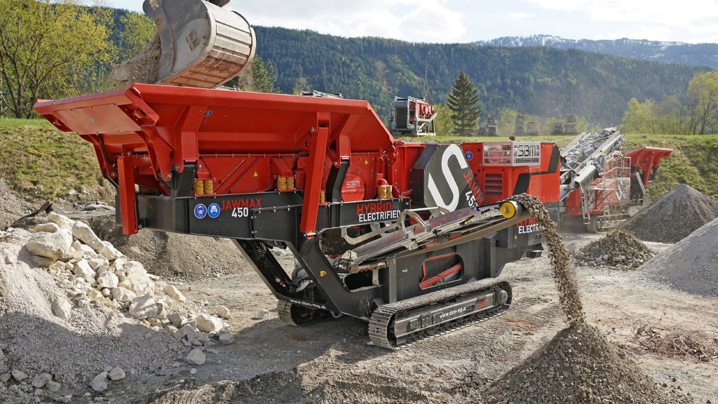 A jaw crusher crushes material on a job site