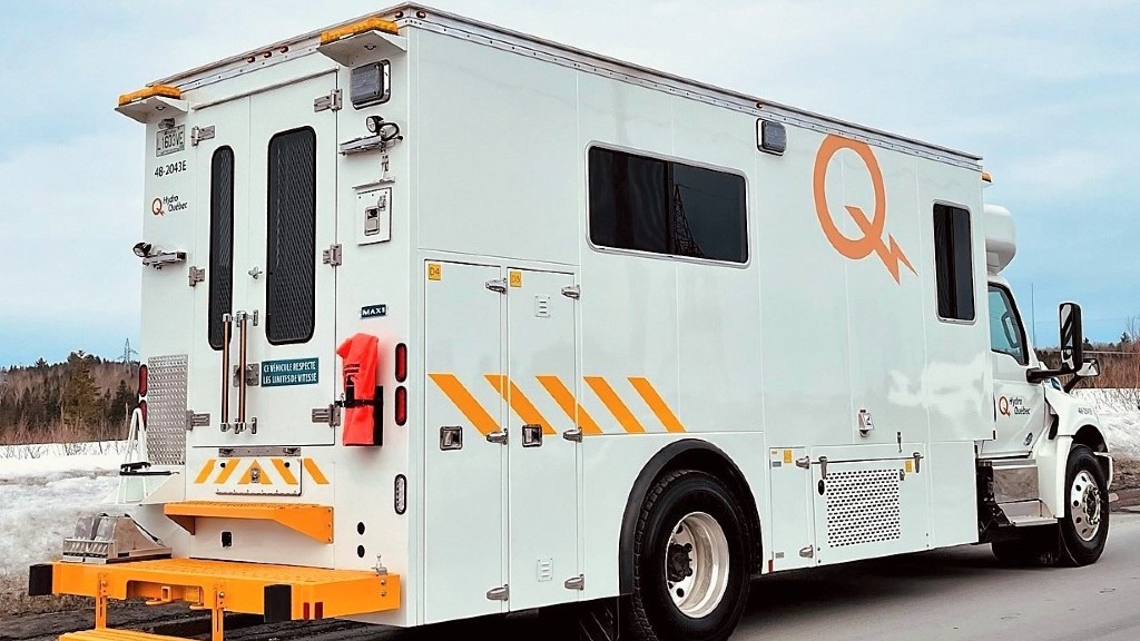 Maxi-Metal delivers first electric utility truck to Hydro Quebec