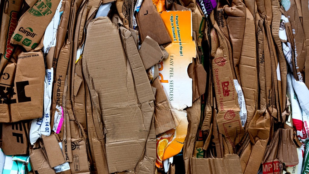 Average recycled content of Canadian-made paper packaging is more than 80 percent