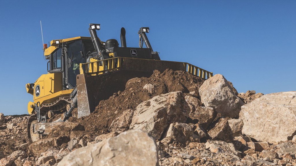 John Deere extends the P-Tier lineup with updates to its two largest dozers