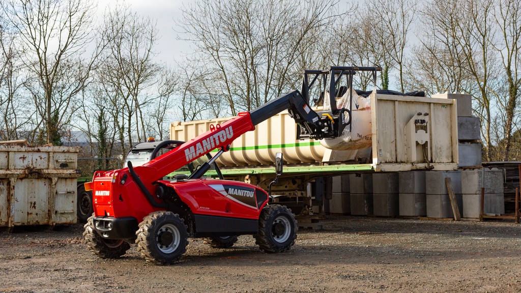 Manitou expands its telehandler line with a new compact model