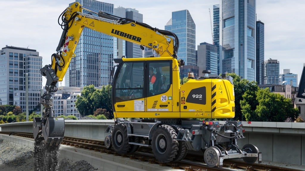 Liebherr presents railroad excavator, extensive portfolio of attachments at Innotrans 2024