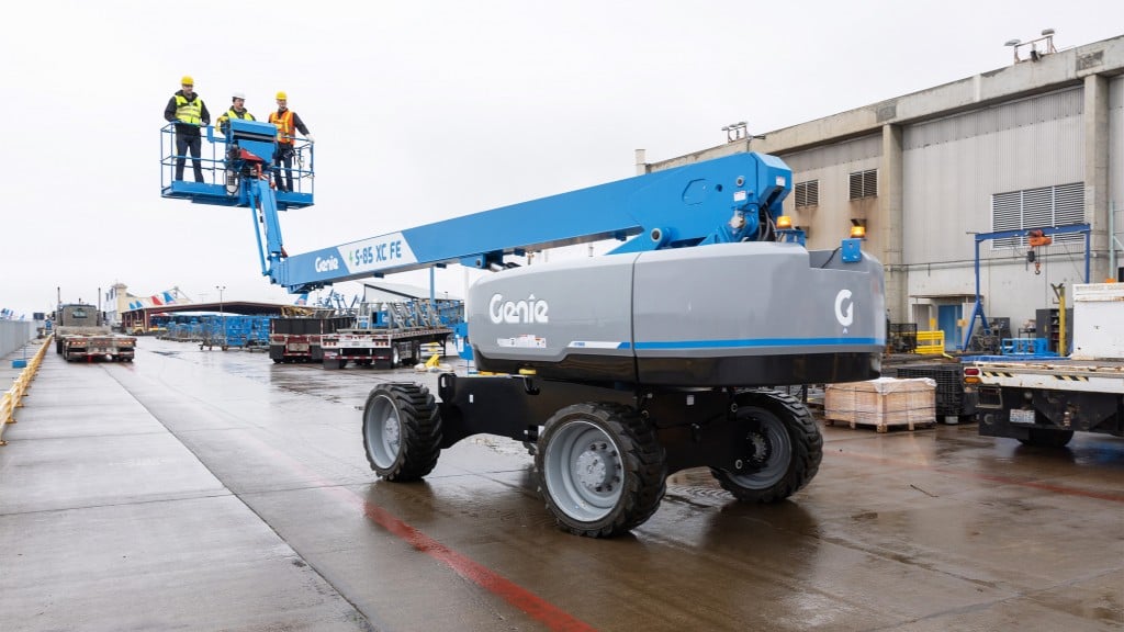 Genie’s newest electric and hybrid telescopic boom lifts take aim at the rental market