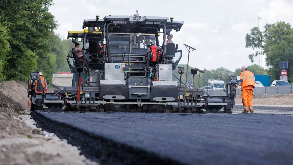 Topcon expands roadwork technology portfolio for scanning, paving, and compaction