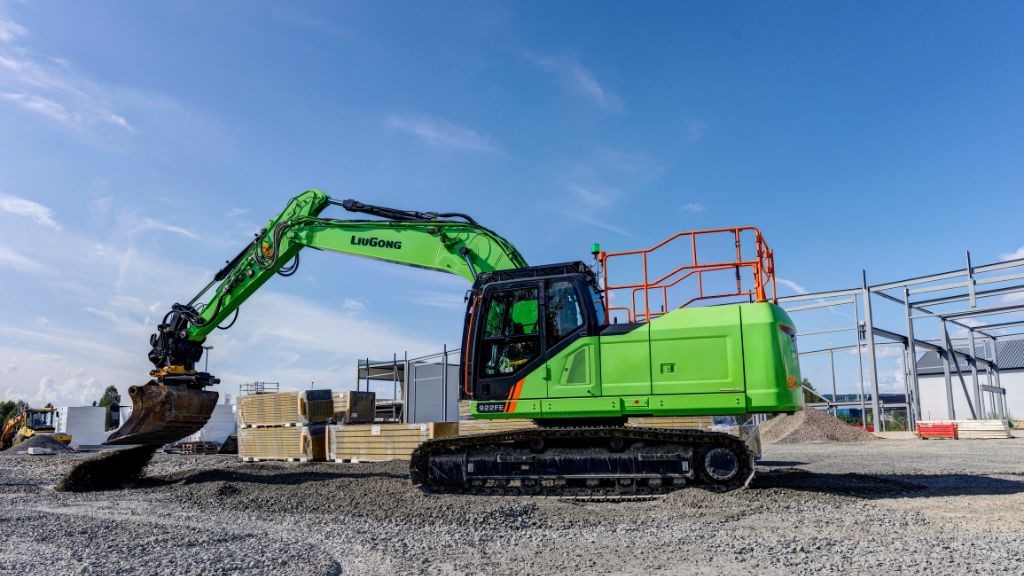 LiuGong moves the needle on all-electric machines with new excavator and wheel loader